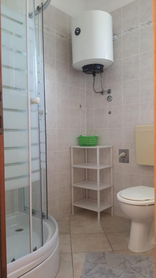 Apartments Irena Božava Екстериор снимка