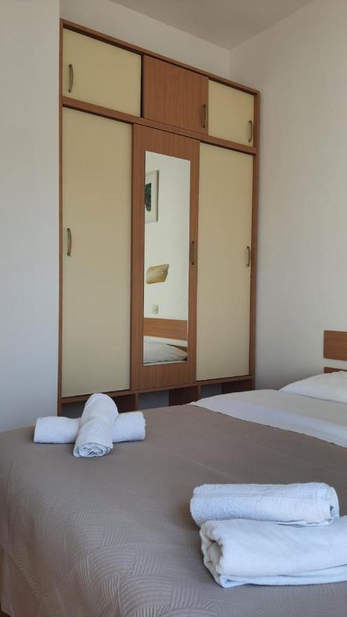 Apartments Irena Božava Екстериор снимка