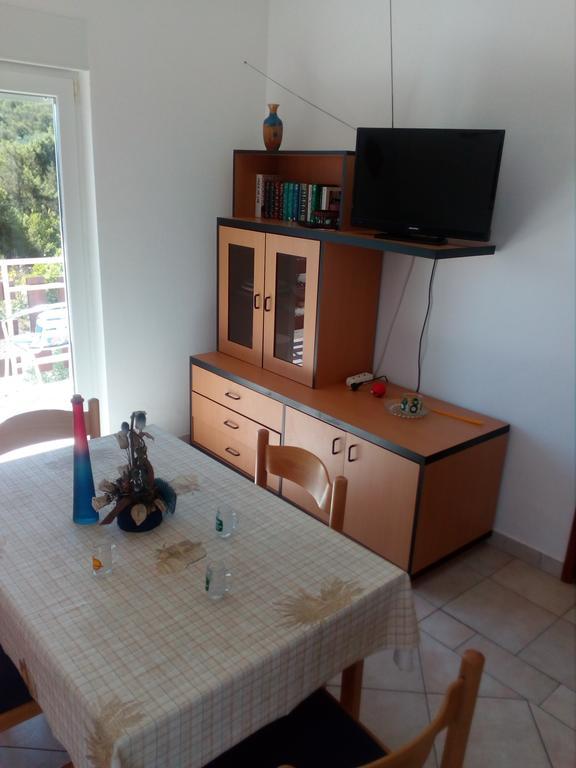 Apartments Irena Božava Екстериор снимка
